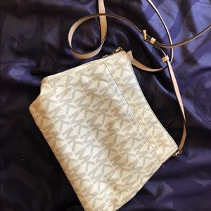 Michael Kors Crossbody Purse